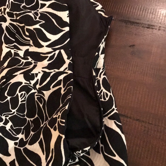 ‼️LAST DAY‼️NWT~ Ann Taylor Petite Floral Dress - Picture 8 of 8